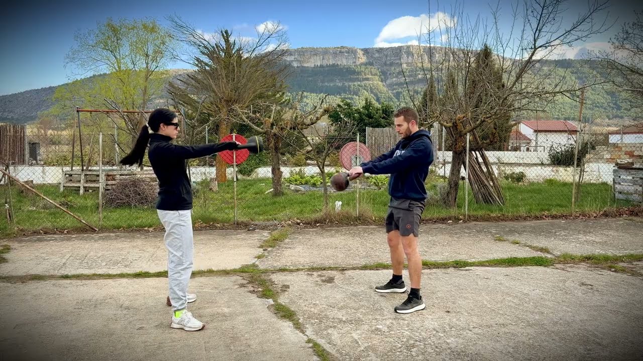 Rutina Kettlebell Principiantes — Full Body 26 min [Vídeo] v4