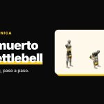 Peso muerto con kettlebell: figura en tres fases